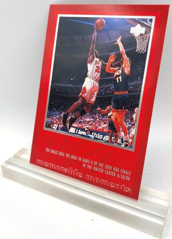 1997 Upper Deck Memorable Moments (Michael Jordan) Seal The Deal In 1996 Finals 3x5 (1pcs) Card # 22 (3)