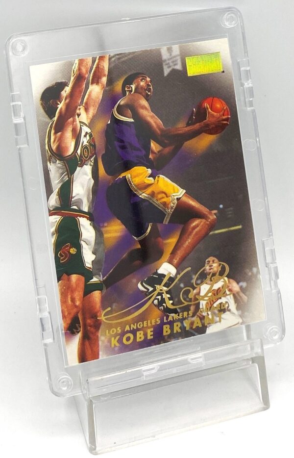 1998-99 Skybox Premium Kobe Bryant (Gold Holo Script Print) Card #44 (4pcs) (3)