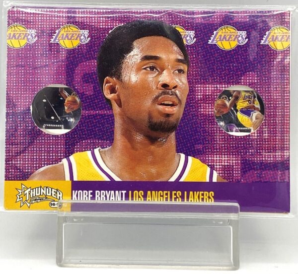 1998 Skybox Thunder Kobe Bryant (Flight School) 1pc Card #NN (1) 1998 Skybox Thunder Kobe Bryant (Flight School) 1pc Card #NN (1)