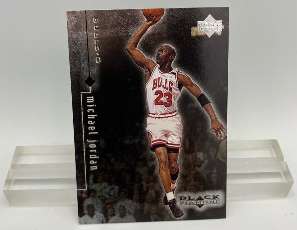 1999 Upper Deck Black Diamond (Michael Jordan Card #8) 2pcs (1)