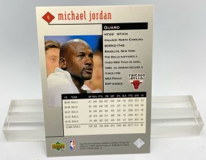 1999 Upper Deck Black Diamond (Michael Jordan Card #9) 2pcs (2)