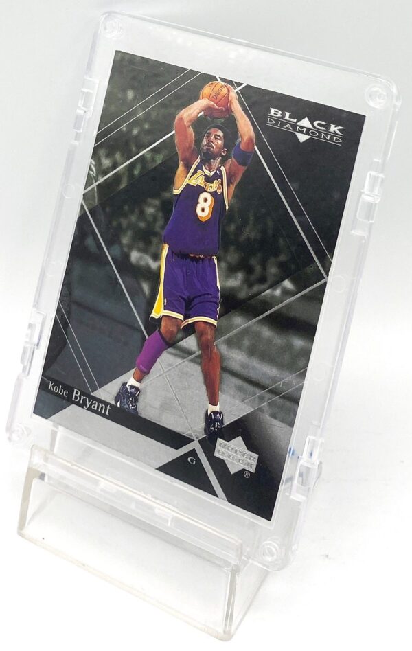 2000 UD Black Diamond Kobe Bryant (Chrome-Silver Script Print) Card #38 (2pcs) (4)