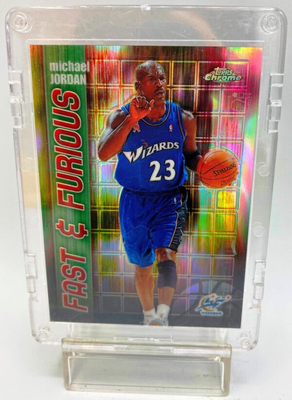 2001-02 Topps Chrome Michael Jordan Refractor Card # FF05 (5)