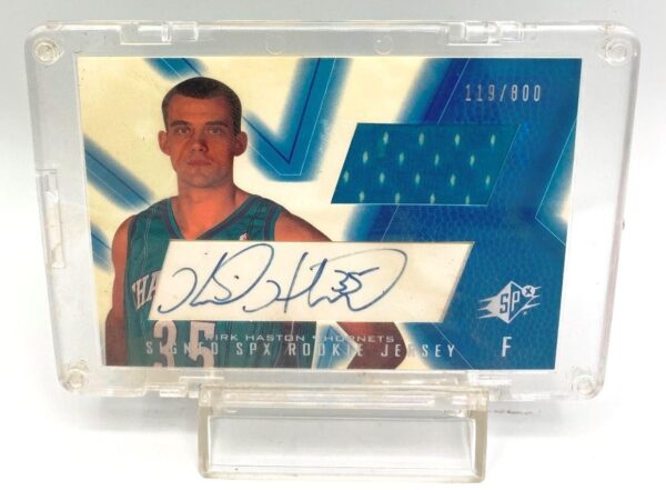 2001 SPX (Kirk Haston) Auto-Rookie Jersey Card #105 (2)