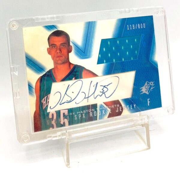 2001 SPX (Kirk Haston) Auto-Rookie Jersey Card #105 (3)