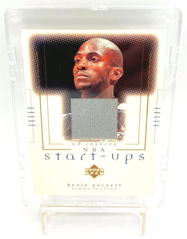 2001 UD Reserve (Kevin Garnett) Start-Up Jersey Card #KG (2)