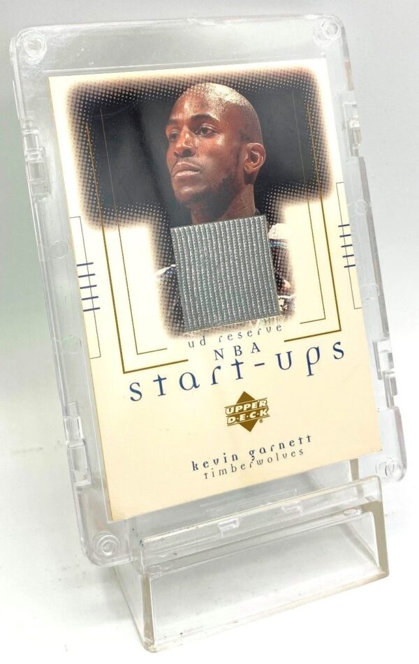 2001 UD Reserve (Kevin Garnett) Start-Up Jersey Card #KG (3)