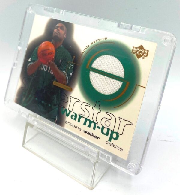 2001 Upper Deck (Antoine Walker) Game Jersey Card #AW (4) 2001 Upper Deck (Antoine Walker) Game Jersey Card #AW (4)
