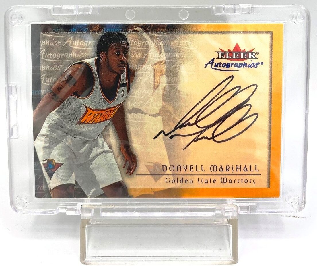 2000 Fleer Autographics Donyell Marshall Autographed (1)