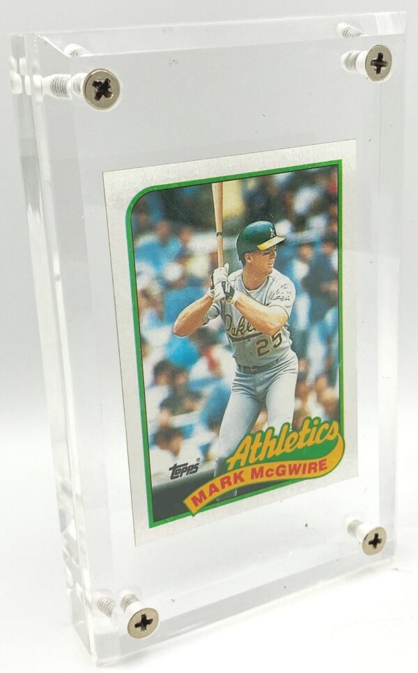 1989 Topps Card #70 Mark McGwire (6) 1989 Topps Card #70 Mark McGwire (6)