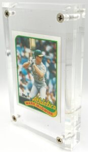 1989 Topps Card #70 Mark McGwire (7)