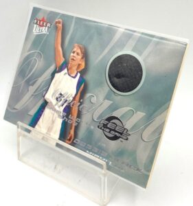 2000 Fleer Feel THe Game (Game Worn Shoe) Debbie Black (4)