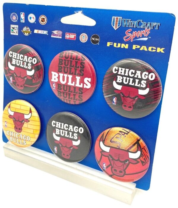 Chicago Bulls logo 1996 Collector Buttons (4) Chicago Bulls logo 1996 Collector Buttons (4)