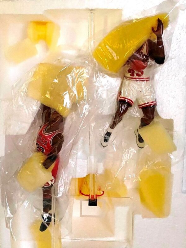 2001 Michael Jordan (Lifetime of Achievement) Mint-4 pcs (15)