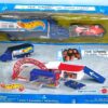 1995 Hot Wheels Service Gas Station Playset Plus Dunlop Team Racing (3) 1995 Hot Wheels Service Gas Station Playset Plus Dunlop Team Racing (3)