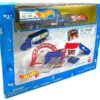 1995 Hot Wheels Service Gas Station Playset Plus Dunlop Team Racing (4) 1995 Hot Wheels Service Gas Station Playset Plus Dunlop Team Racing (4)