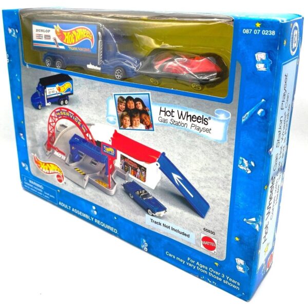 1995 Hot Wheels Service Gas Station Playset Plus Dunlop Team Racing (5) 1995 Hot Wheels Service Gas Station Playset Plus Dunlop Team Racing (5)