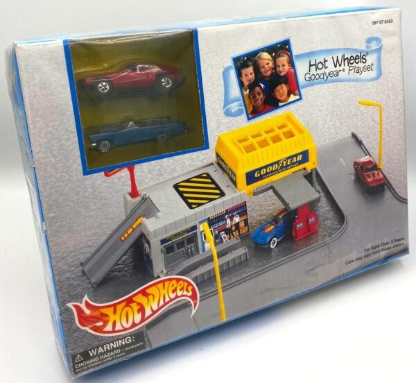 1996 Hot Wheels Goodyear Playset 2-Car (Certified Auto Service) (3) 1996 Hot Wheels Goodyear Playset 2-Car (Certified Auto Service) (3)