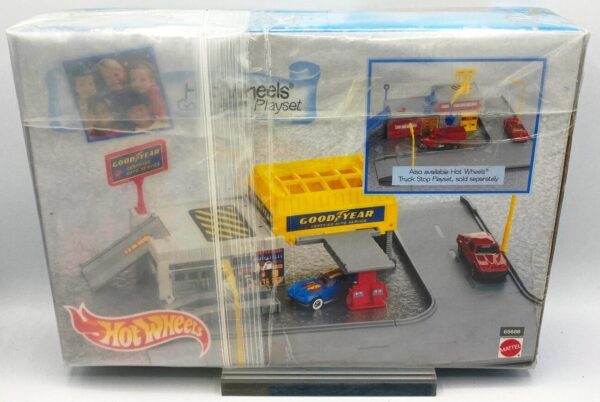 1996 Hot Wheels Goodyear Playset 2-Car (Certified Auto Service) (5) 1996 Hot Wheels Goodyear Playset 2-Car (Certified Auto Service) (5)