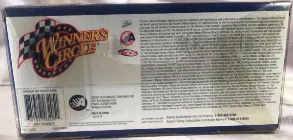 2002 Chevy Monte Carlo #24 Jeff Gordon Dupont 400 Looney Tunes-(5)