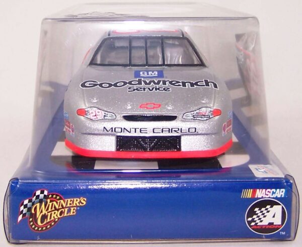 2002 Chevy Monte Carlo #29 Kevin Harvick GM & Goodwrench Service (8)