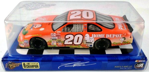 2002 Pontiac Grand Prix #20 Tony Stewart Nascar Rookie Champion (00) 2002 Pontiac Grand Prix #20 Tony Stewart Nascar Rookie Champion (00)