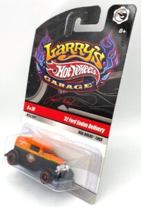 2009 '32 Ford Sedan Delivery (Larry's Garage Real Riders Card #8-20) (5)