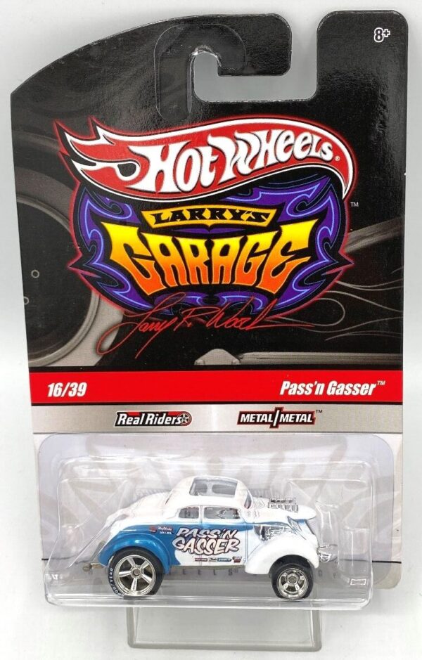 2009 Pass n Gasser (Larry's Garage Real Riders Base #B44 Card #16-39) (2)