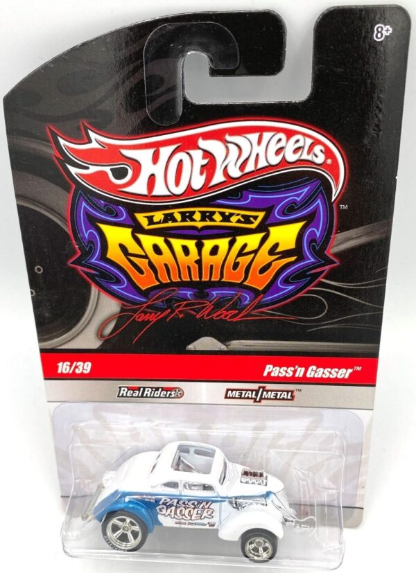 2009 Pass n Gasser (Larry's Garage Real Riders Base #B44 Card #16-39) (8)