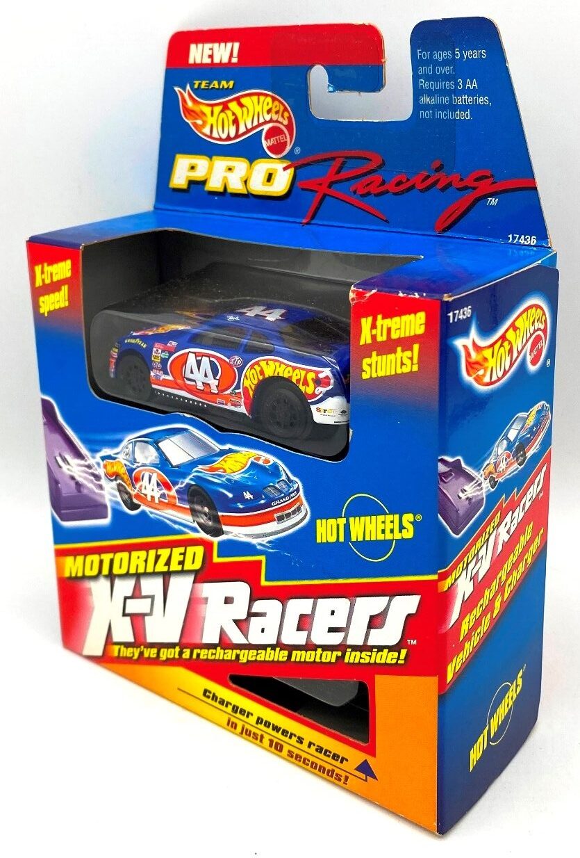 Team Hotwheels Pro Racing 44 Grand Prix (Motorized XV Racers w