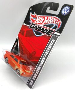 2010 '65 Volkswagen Fastback (Hotwheels's Garage Real Riders Card #02-06) (5)