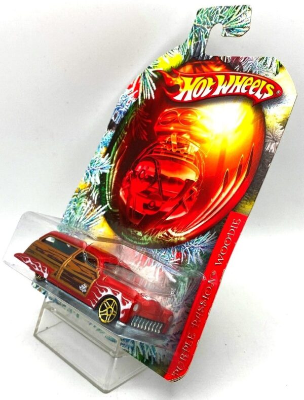 2010 Hotwheels (Holiday Hot Rods) Purple Passion Woodie (4)