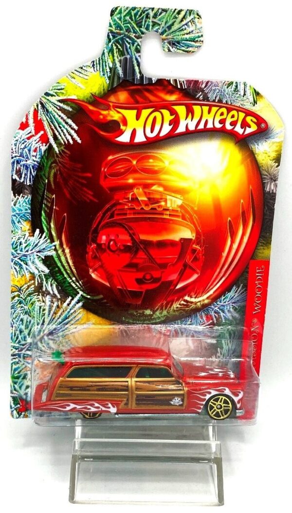 2010 Hotwheels (Holiday Hot Rods) Purple Passion Woodie (5)