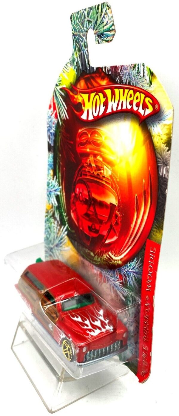 2010 Hotwheels (Holiday Hot Rods) Purple Passion Woodie (8)
