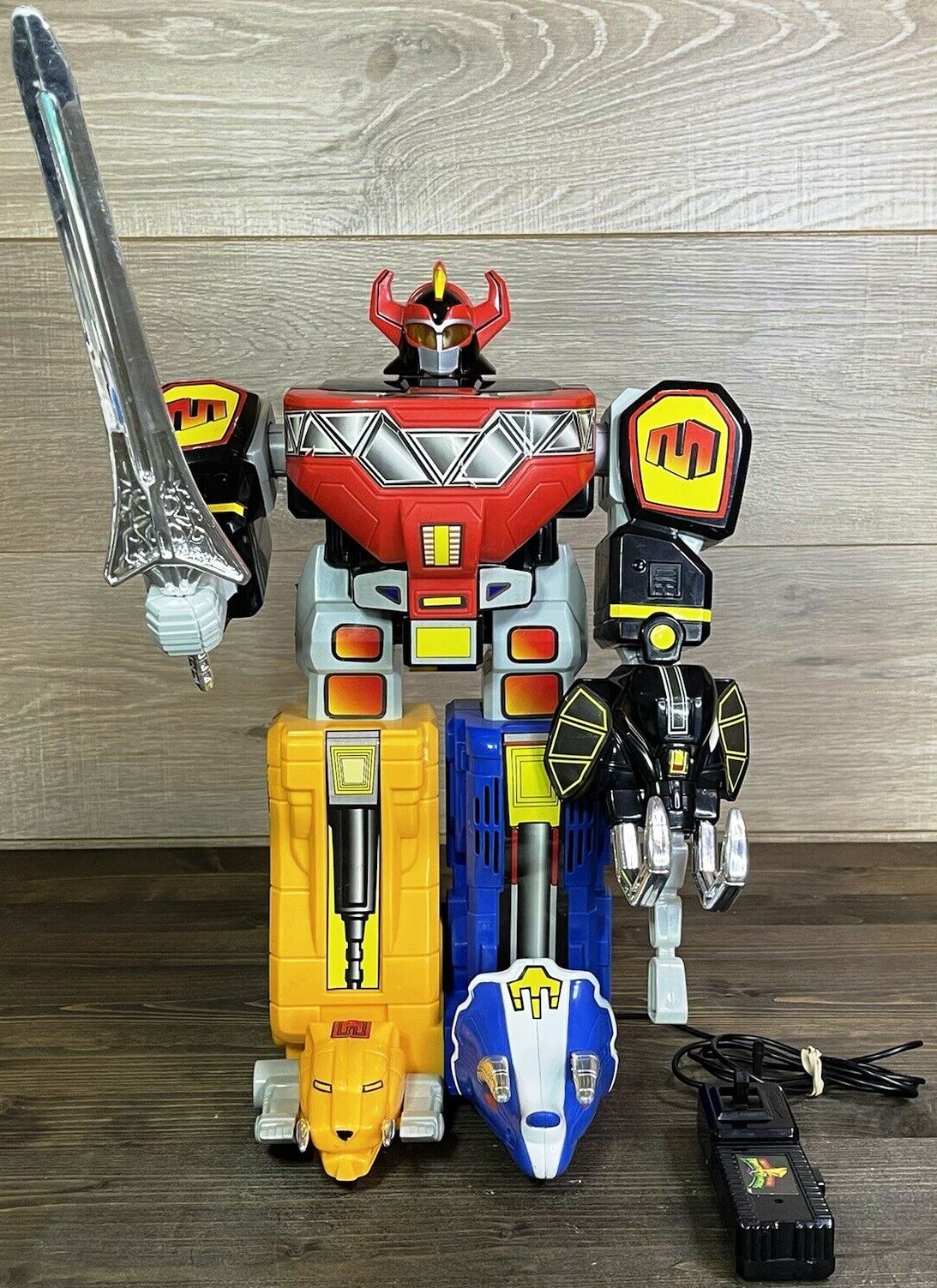 1994 Power Rangers Megazord 14inch Voice Remote Controlled "PREVIOUSLY