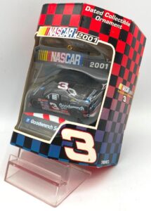 2001 Dale Earnhardt Dated Collectible Ornament (7)