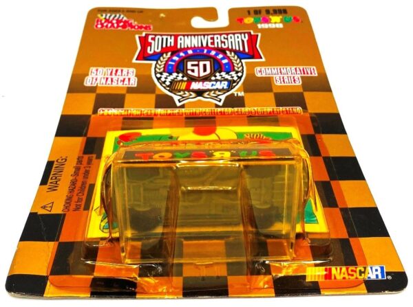 1998 Toys 'R' Us Cartoon Network #9 Ford Taurus (8)