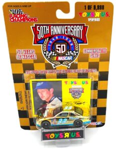 1998 Toys R Us Kleenex #33 Chevy Monte Carlo (1)