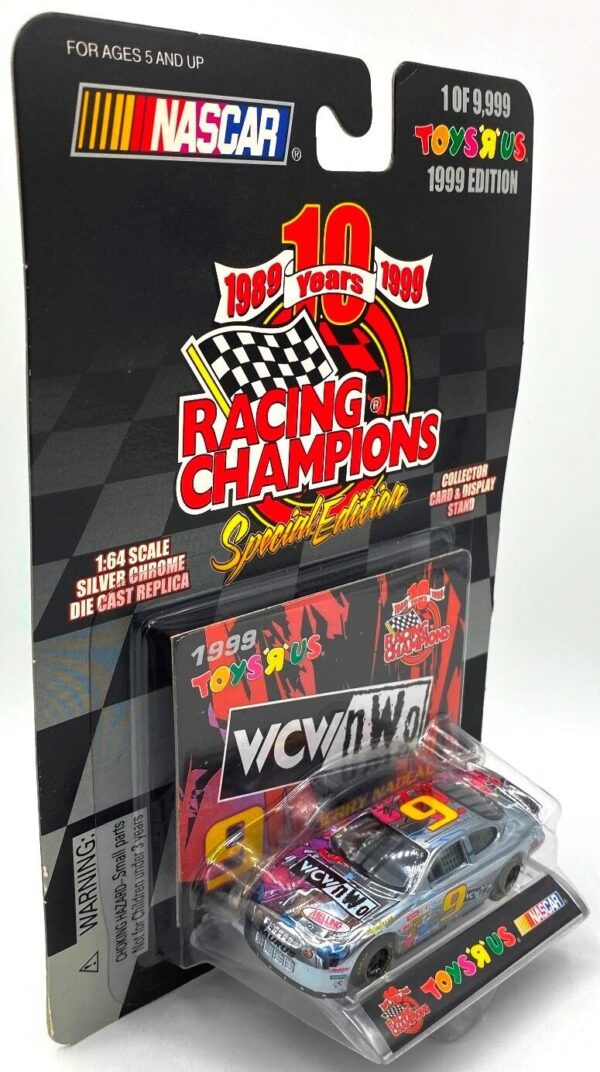 1999 WCW-NWO Toys-R-Us Nascar Ford Taurus Special Edition (2)