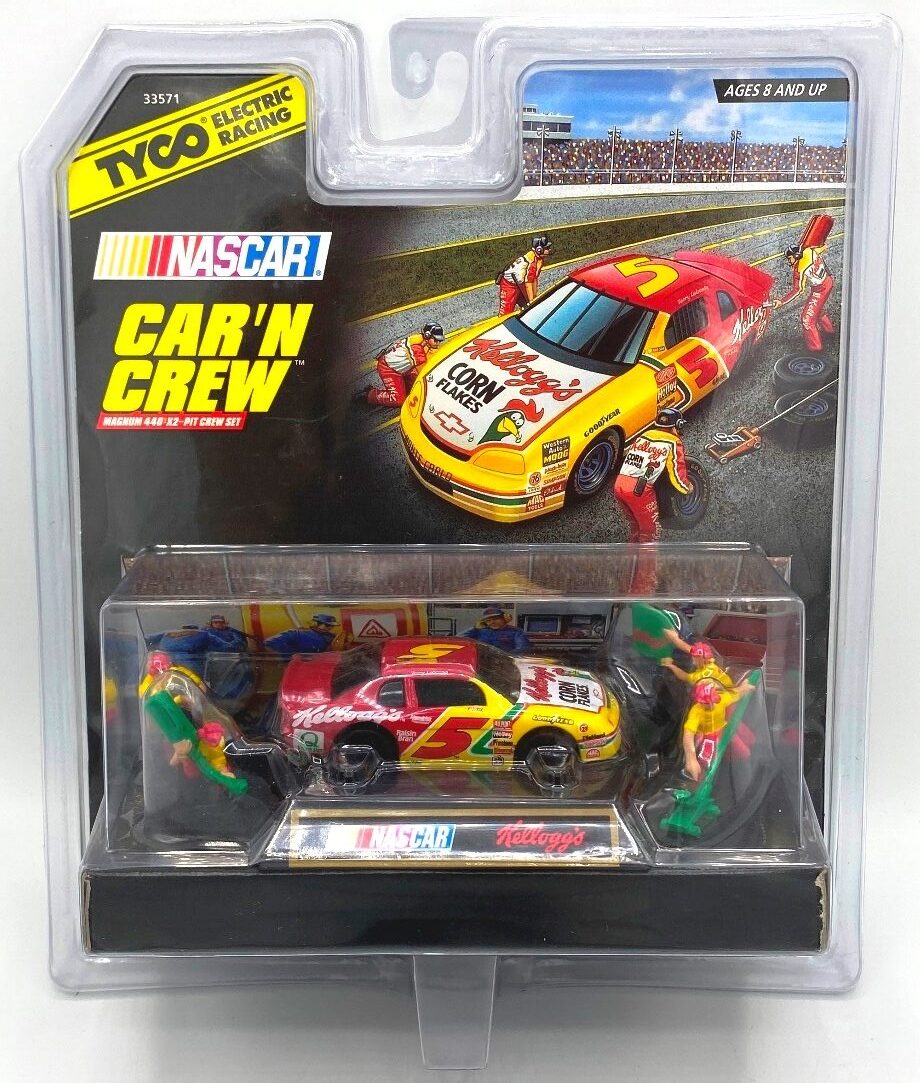 1998 Pit Crew Set No. 5 Car n Crew (2)