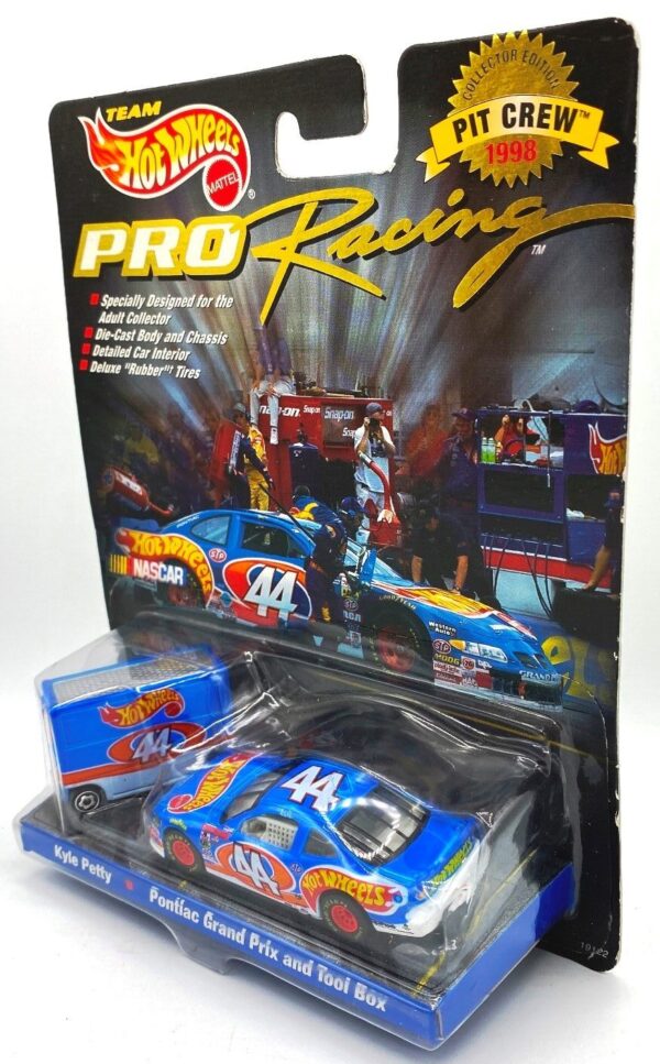 1998 Pro Racing Pit Crew Car No. 44 (4)