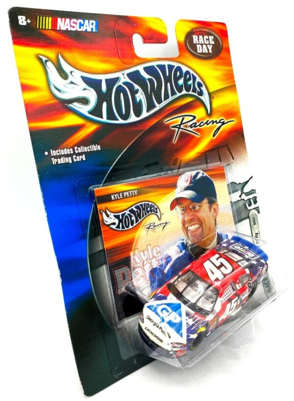 2000 HW Kyle Petty #45 GP (3) 2000 HW Kyle Petty #45 GP (3)