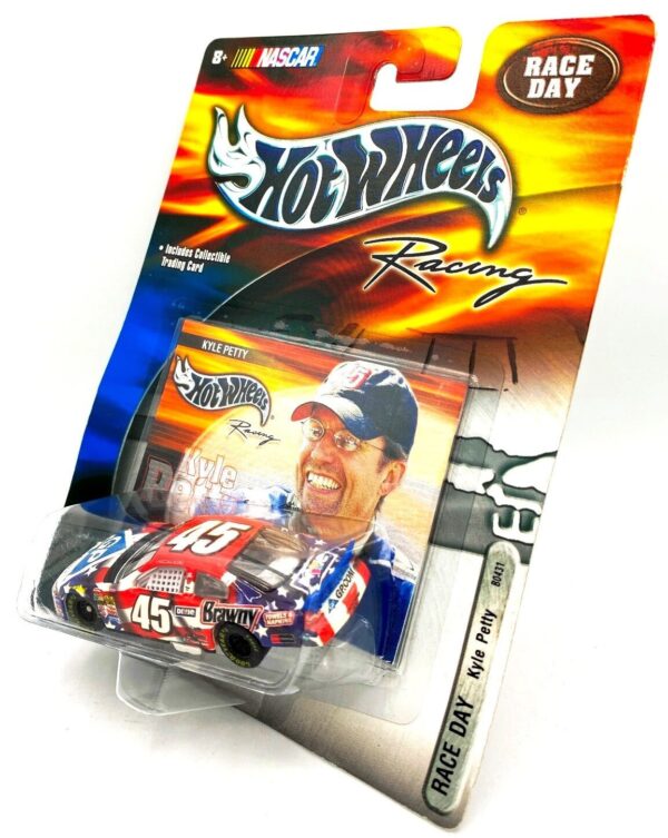 2000 HW Kyle Petty #45 GP (4) 2000 HW Kyle Petty #45 GP (4)
