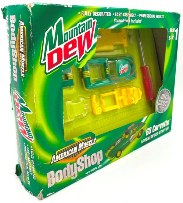 Vintage 63 Corvette Body Shop3