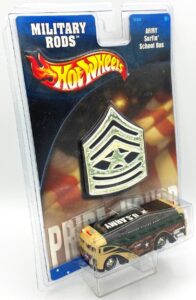 Vintage Army Surfin' School Bus Military Rods (3)