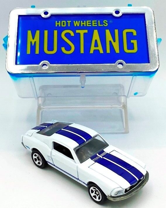 1998 Hot Wheels 1968 Mustang Exclusive (Mail-In) (3) 1998 Hot Wheels 1968 Mustang Exclusive (Mail-In) (3)