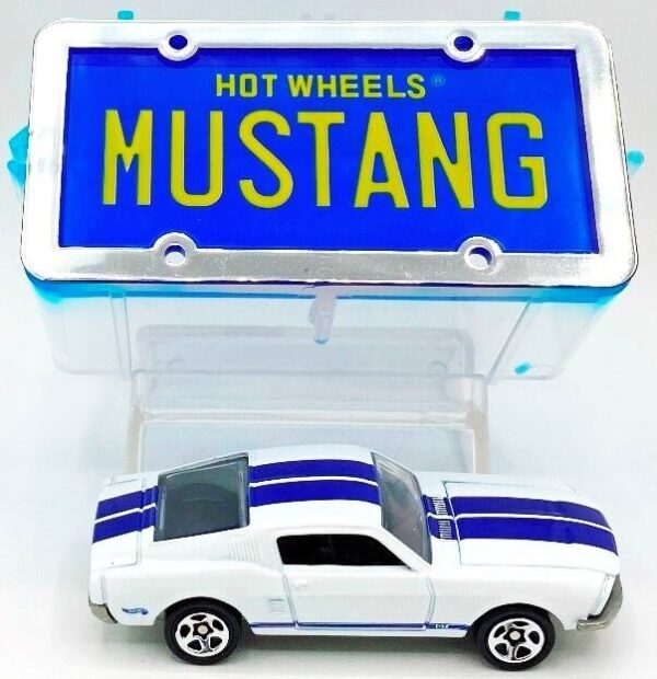 1998 Hot Wheels 1968 Mustang Exclusive (Mail-In) (6) 1998 Hot Wheels 1968 Mustang Exclusive (Mail-In) (6)
