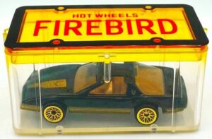 1998 Hot Wheels 1982 Firebird Exclusive (Mail-In) (12)