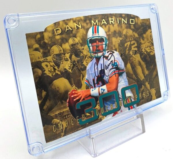 1993 Upper Deck Dan Marino Autographed 300 TD Card (12)
