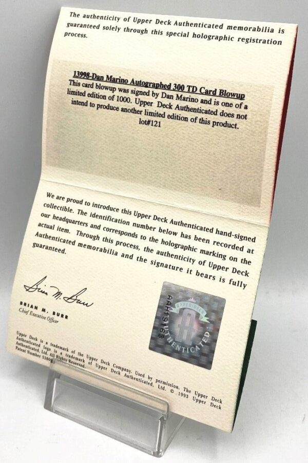 1993 Upper Deck Dan Marino Autographed 300 TD Card (16)